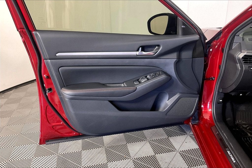 2026 Nissan Altima 2.5 SR