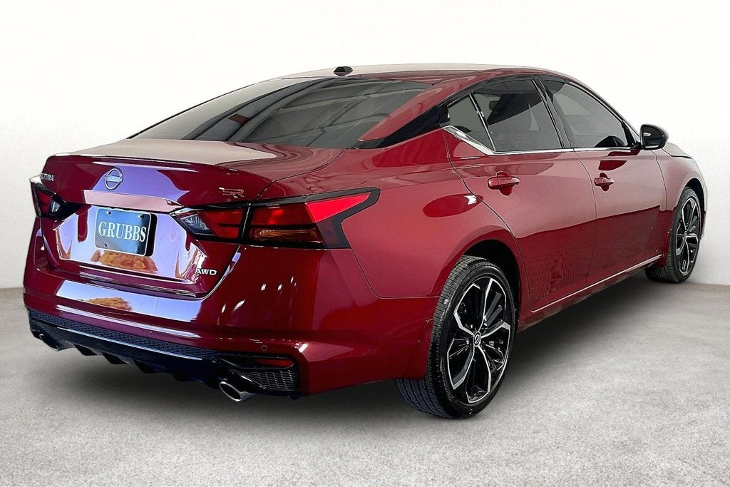 2026 Nissan Altima 2.5 SR