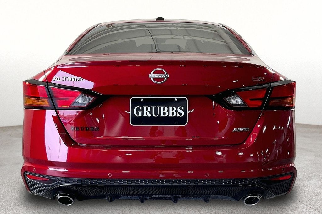 2026 Nissan Altima SR
