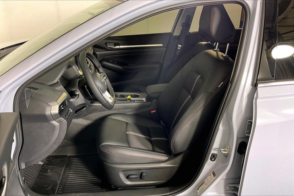 2026 Nissan Altima SR