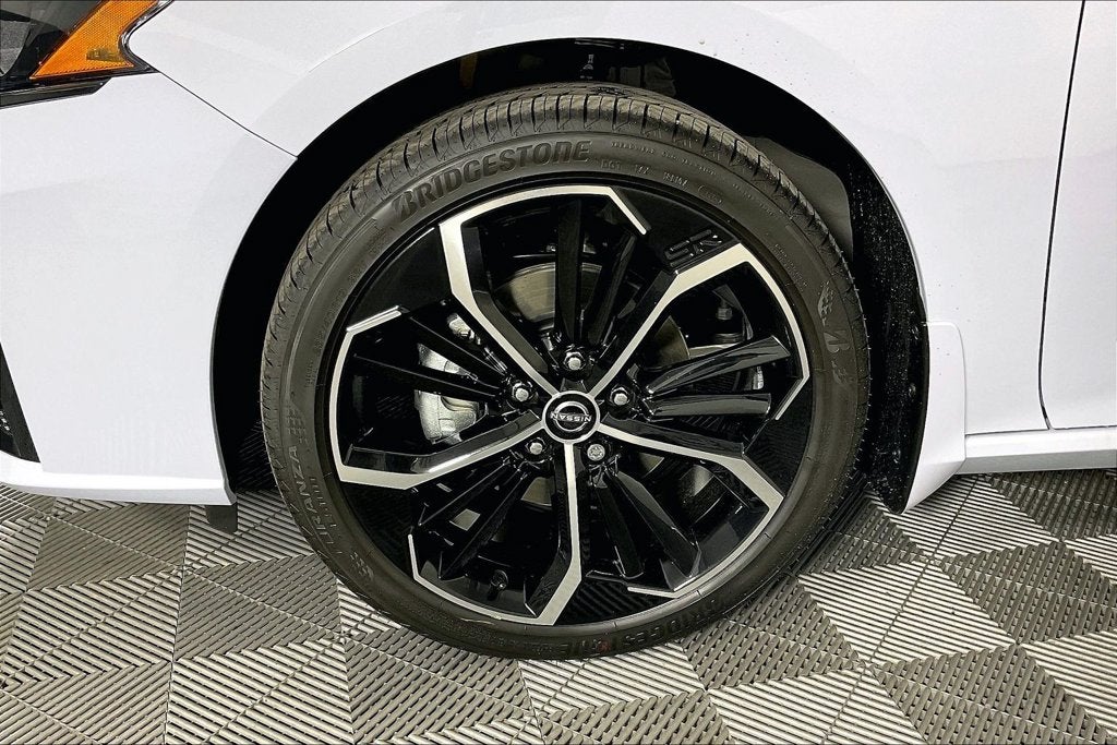 2026 Nissan Altima SR