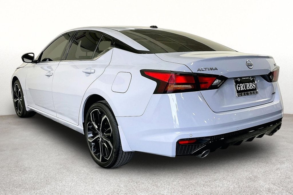 2026 Nissan Altima SR