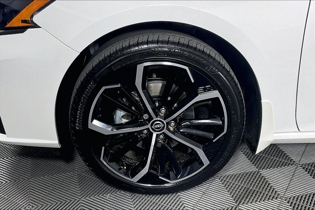 2026 Nissan Altima SR