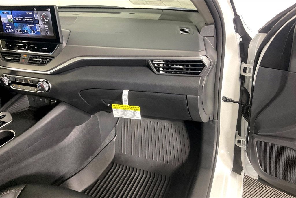 2026 Nissan Altima SR