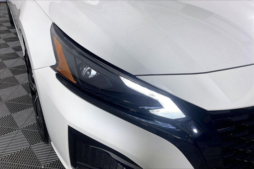 2026 Nissan Altima SR