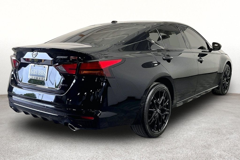 2026 Nissan Altima SR Midnight Edition®