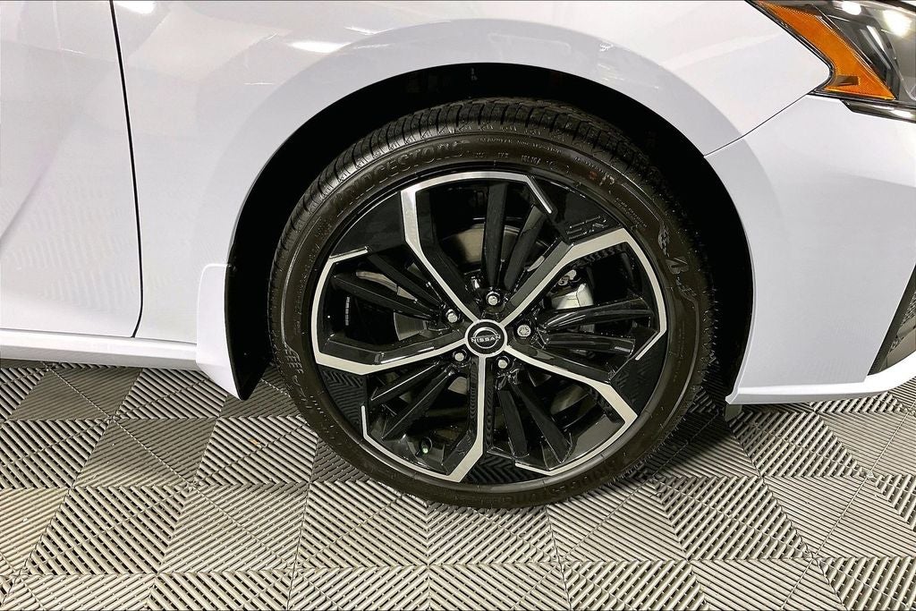 2026 Nissan Altima SR