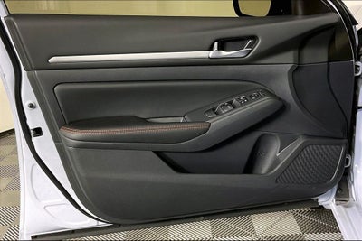 2026 Nissan Altima SR