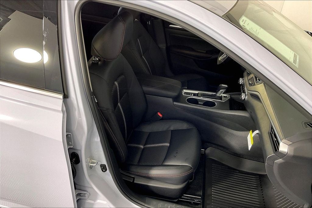 2026 Nissan Altima SR