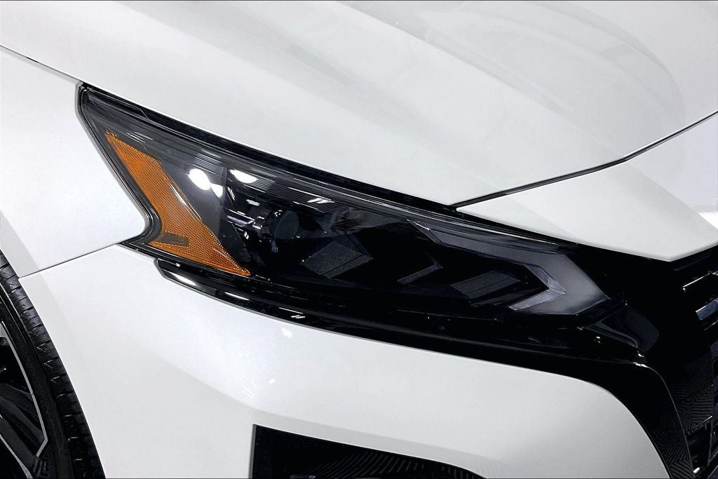 2026 Nissan Altima SR