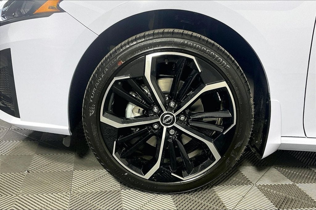 2026 Nissan Altima SR