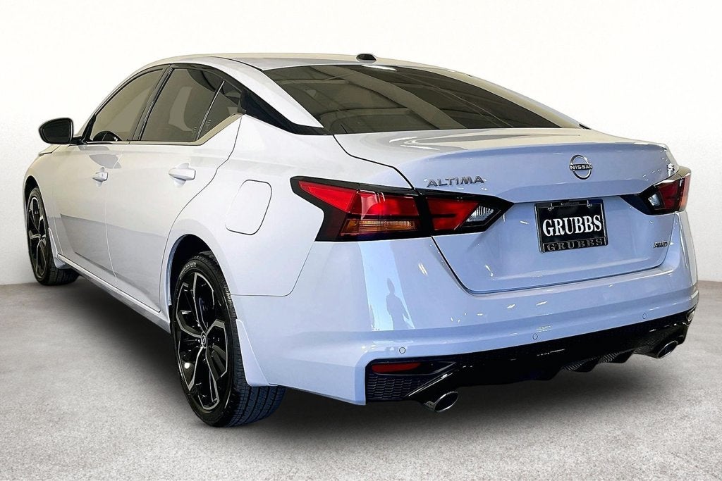 2026 Nissan Altima SR