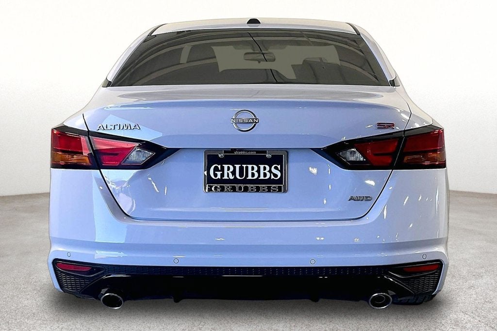 2026 Nissan Altima SR