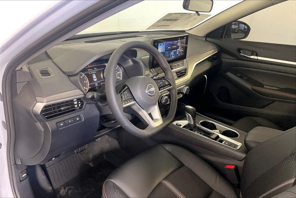 2026 Nissan Altima SR