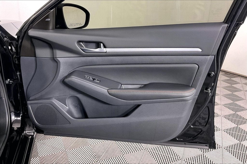 2026 Nissan Altima 2.5 SR