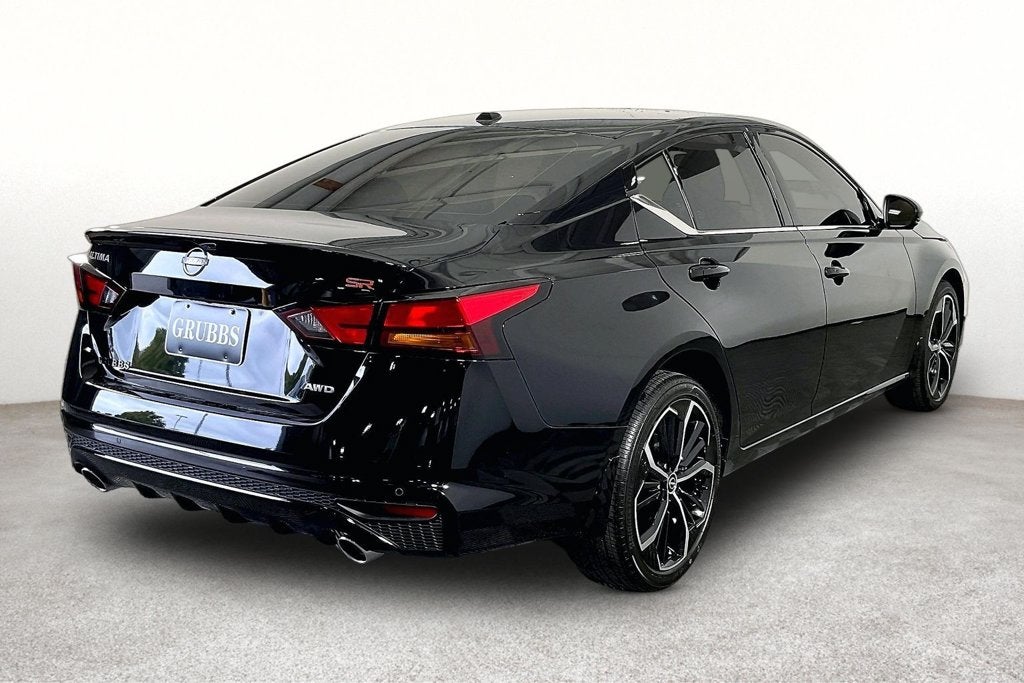 2026 Nissan Altima 2.5 SR