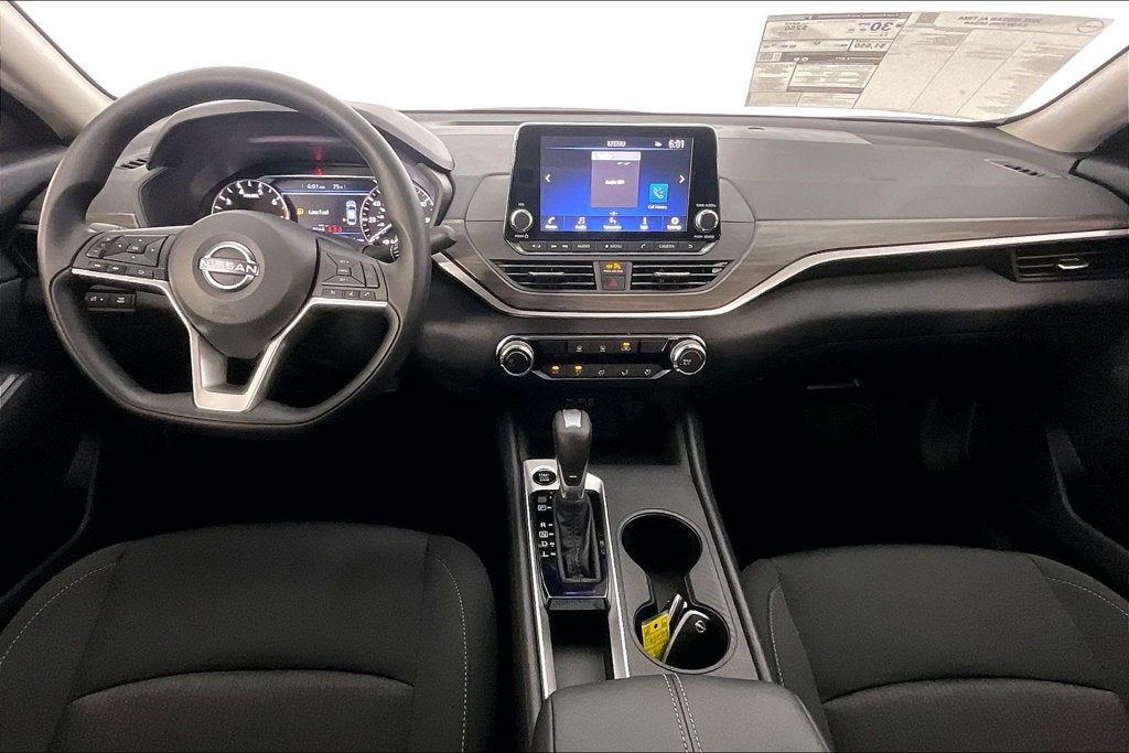 2026 Nissan Altima SV