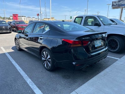 2022 Nissan Altima 2.5 SL