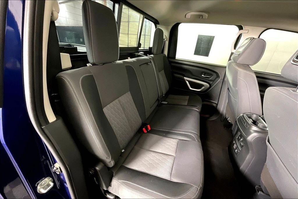 2021 Nissan Titan SV