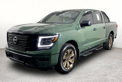 2024 Nissan Titan SV