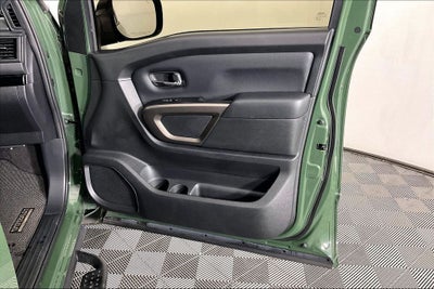 2024 Nissan Titan SV