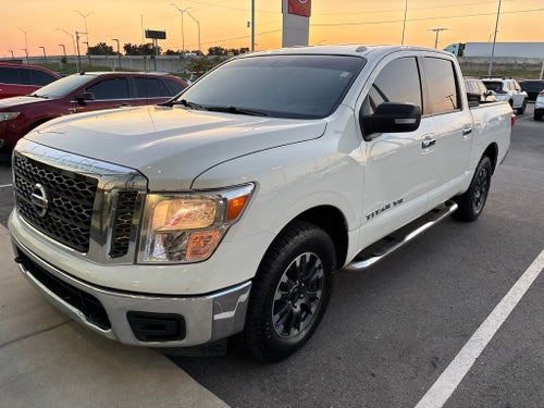 2018 Nissan Titan SV