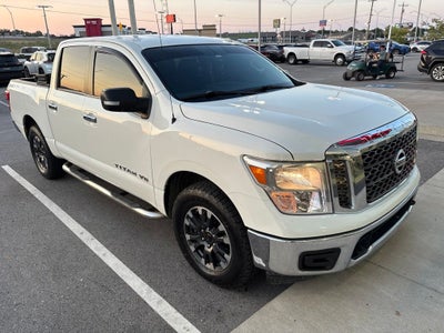 2018 Nissan Titan SV
