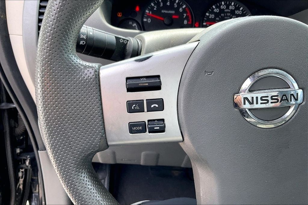 2016 Nissan Frontier SV