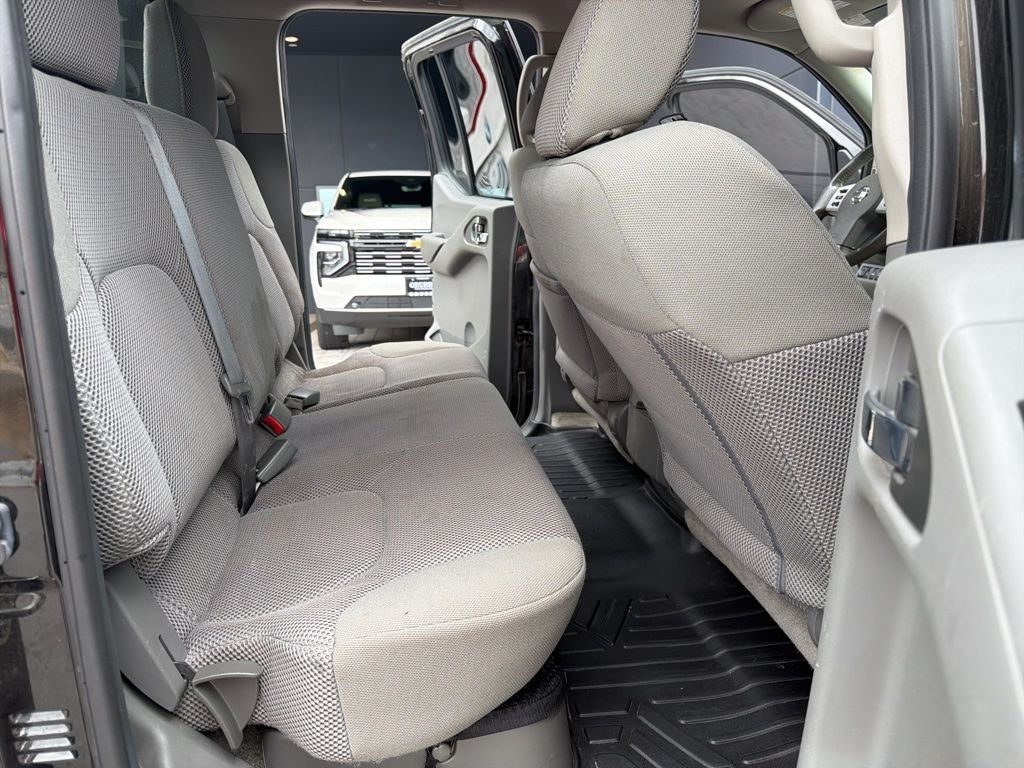 2017 Nissan Frontier SV