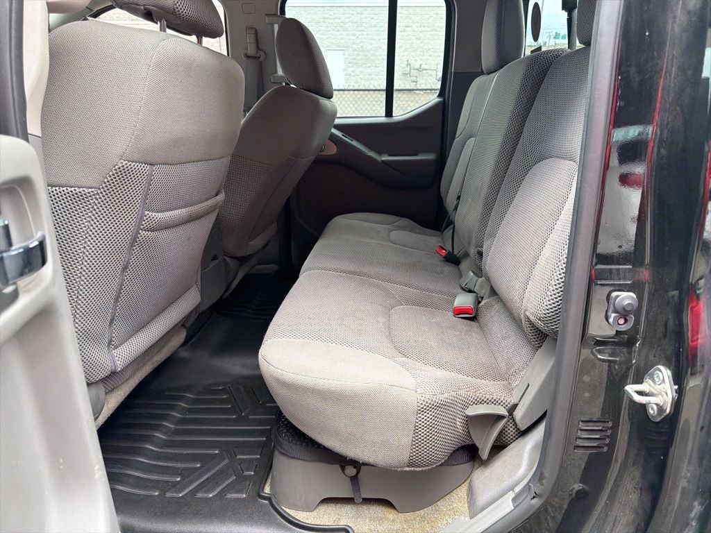 2017 Nissan Frontier SV