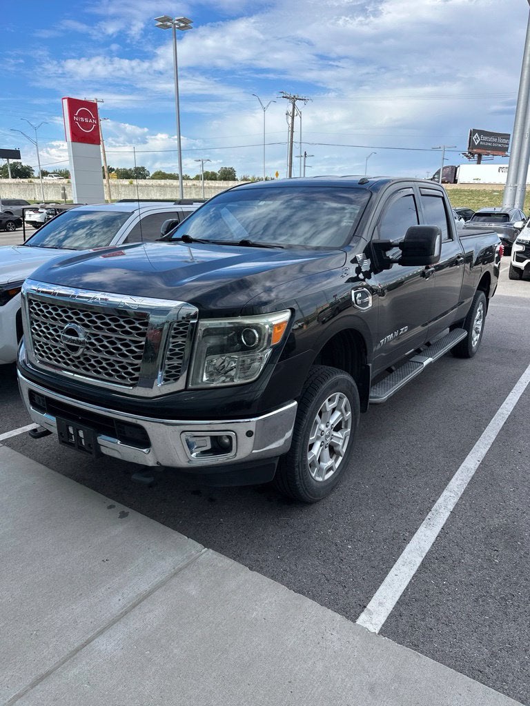 2016 Nissan Titan XD SL