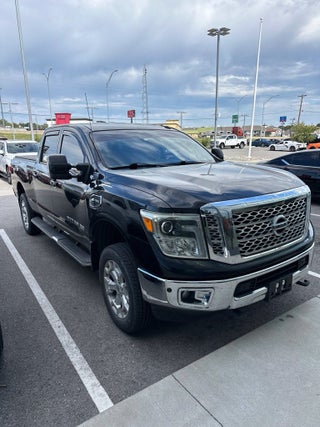 2016 Nissan Titan XD SL