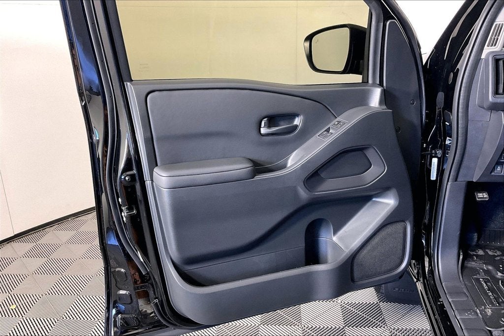 2027 Nissan N/A King Cab® S