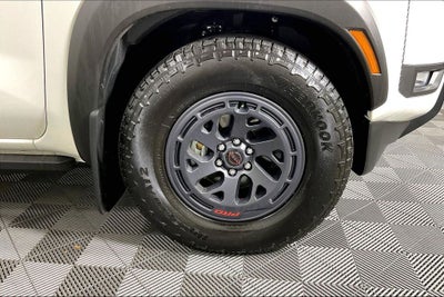 2025 Nissan Frontier Crew Cab PRO-X®
