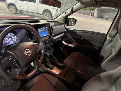 2022 Nissan Frontier SV