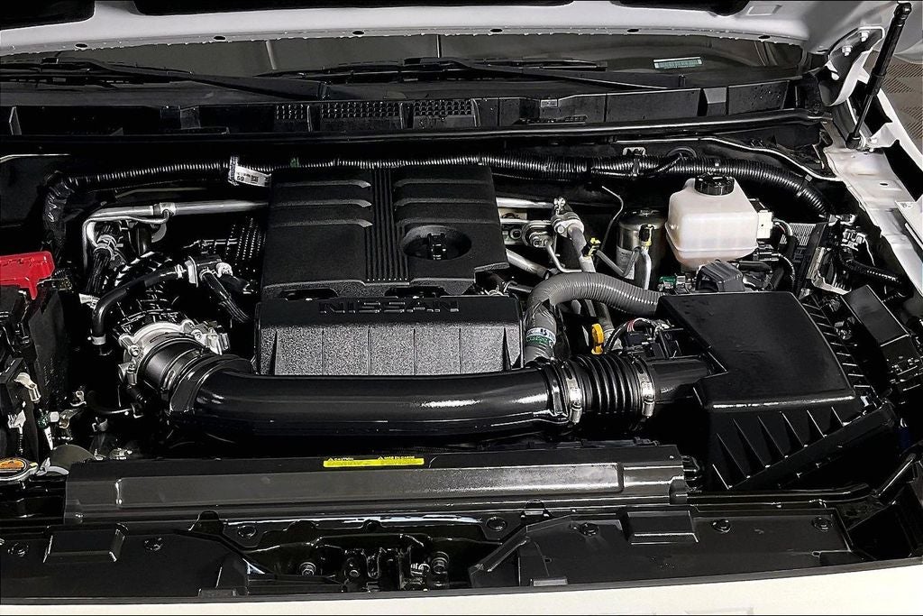 2024 Nissan Frontier SL