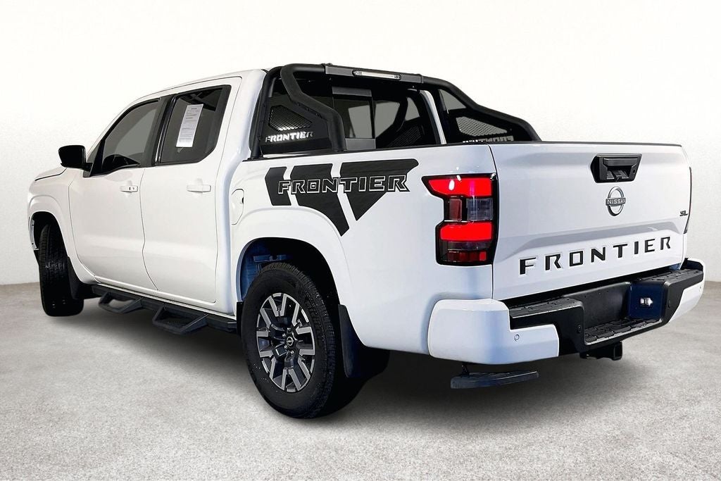 2024 Nissan Frontier SL