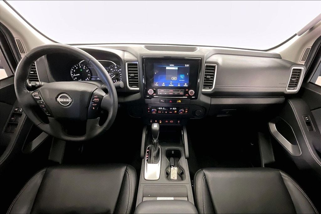 2024 Nissan Frontier SL