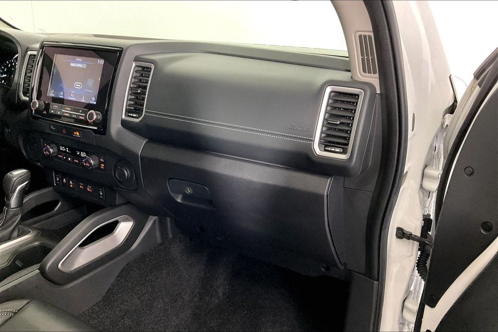 2024 Nissan Frontier SL