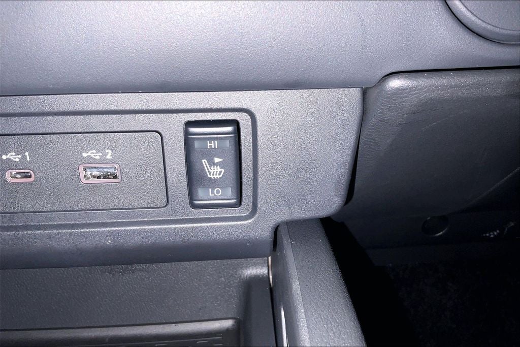 2024 Nissan Frontier SL