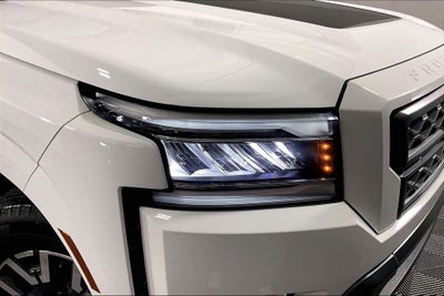 2024 Nissan Frontier SL