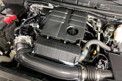 2024 Nissan Frontier SL