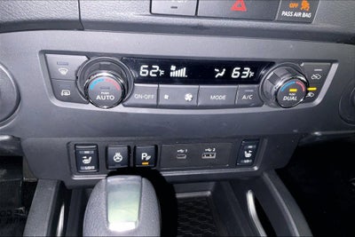 2024 Nissan Frontier SL