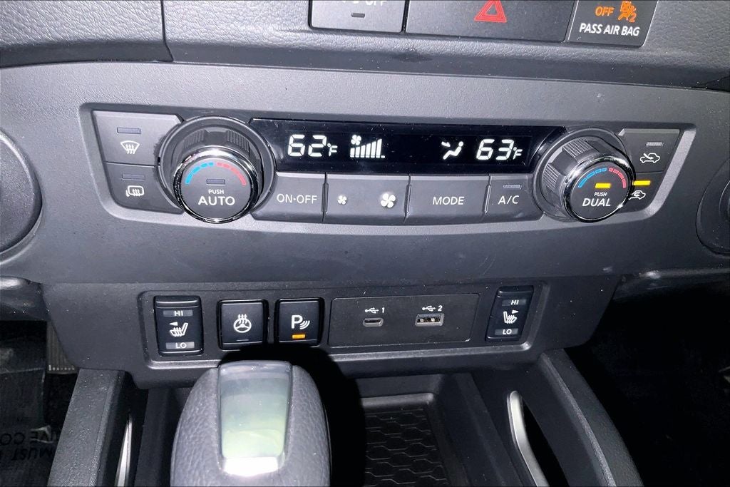 2024 Nissan Frontier SL