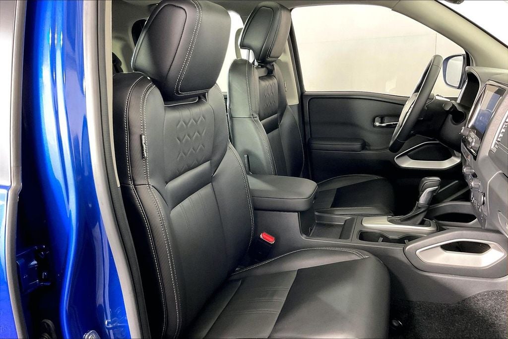 2024 Nissan Frontier Crew Cab SL
