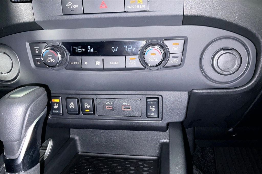 2024 Nissan Frontier Crew Cab SL
