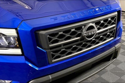 2024 Nissan Frontier Crew Cab SL