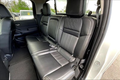 2024 Nissan Frontier Crew Cab SL