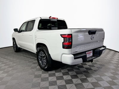 2024 Nissan Frontier Crew Cab SL