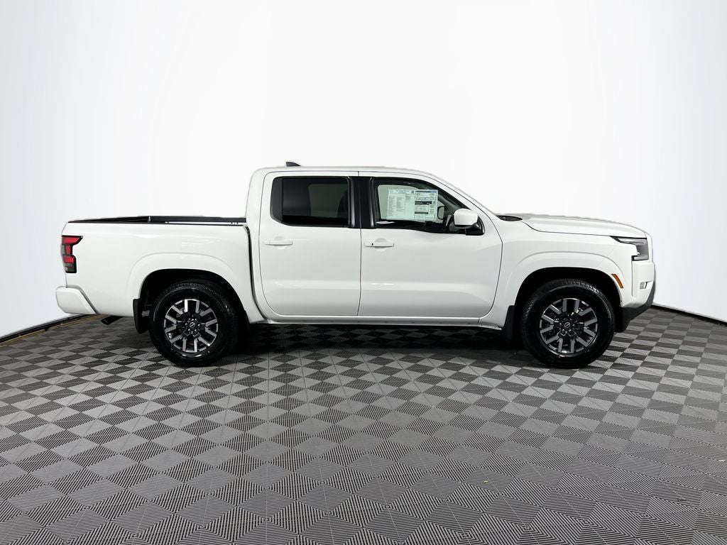 2024 Nissan Frontier Crew Cab SL